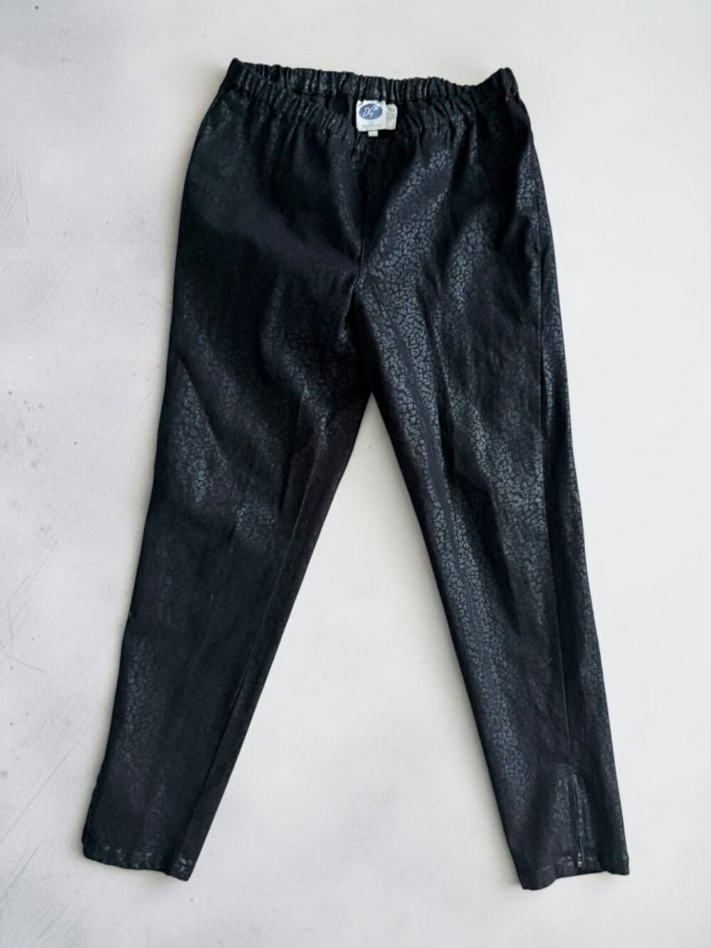 DIANE GILMAN Black Animal Print Pull On Jeans Size Large